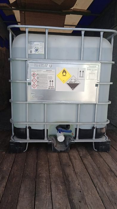 Перекись  60% в кубах.