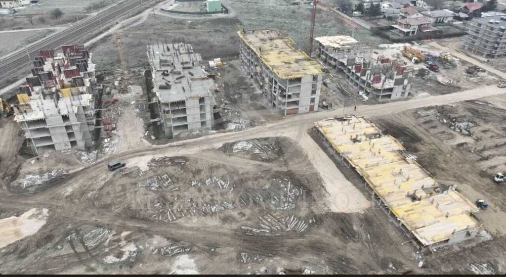 Продава се Тристаен апартамент в Пловдив, Христо Смирненски - 93 кв.м за 1151 €/кв.м - Снимка #4