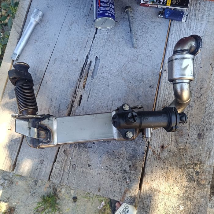 Dezmembrez bmw e90 330d automat