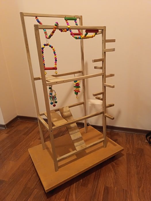 Кацалка за средни папагали