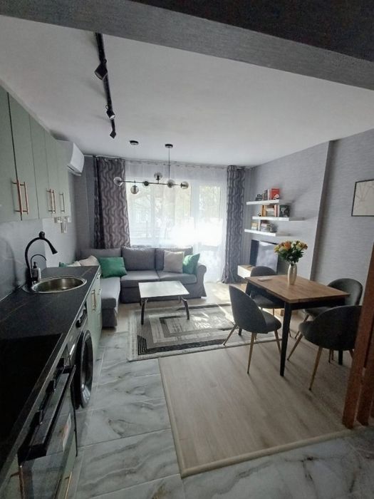 Продава се Тристаен апартамент в Пловдив, Кършияка - 65 кв.м за 3000 €/кв.м - Снимка #8