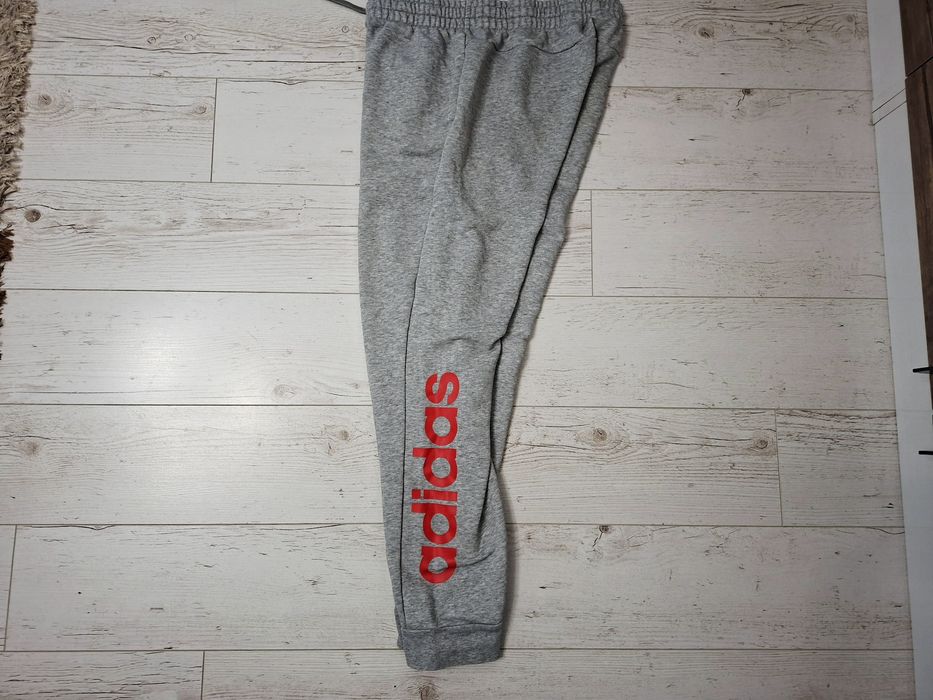 Adidas-Ориг. Дамско ватирано долнище