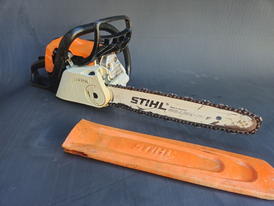 Drujbă Stihl 211C imp Germania