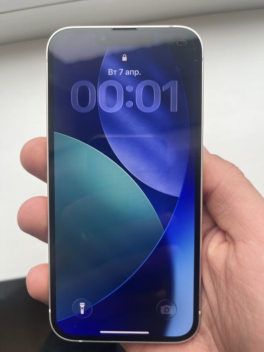Продам iphone 13