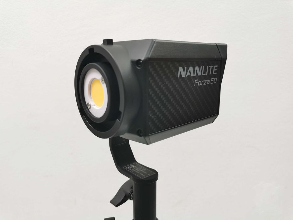 Nanlite Forza 60 компактно студийно LED осветление (5600K Day-Light)