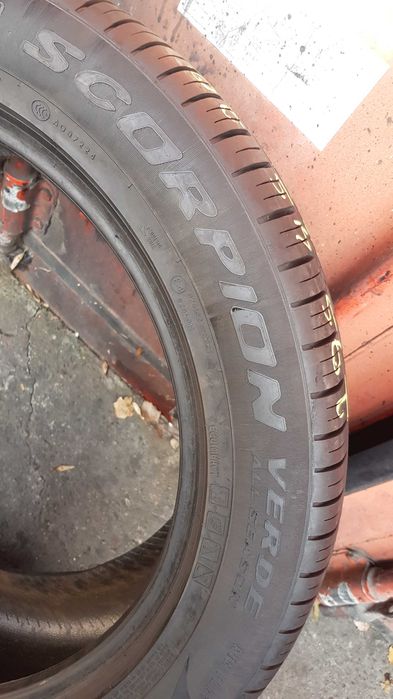 Pirelli  295/45/20