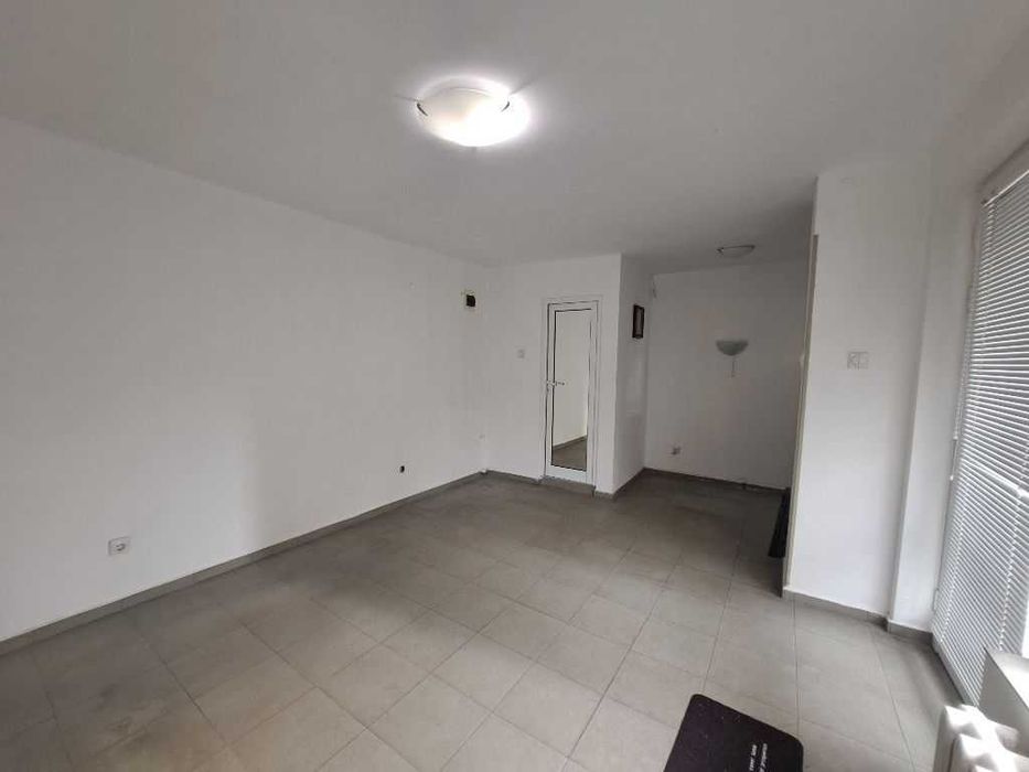 Дава се под наем Офис в София, Стрелбище - 25 кв.м за 255 € - Снимка #3