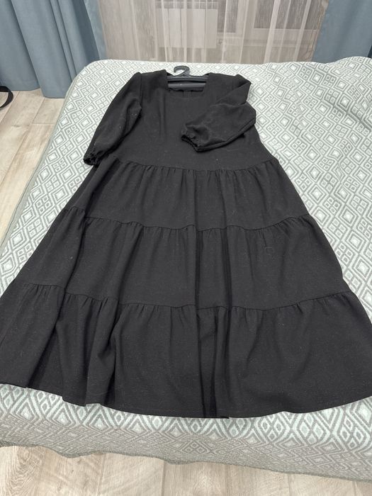 Женская одежда, платье