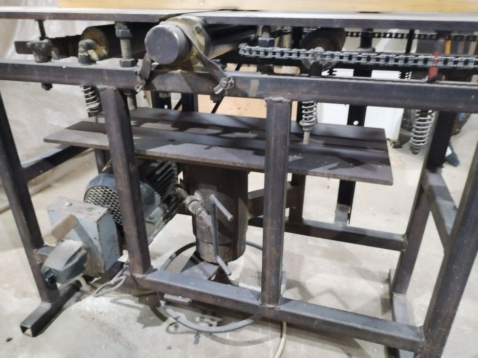 Mașina de îndreptat(abric)  plus grosime