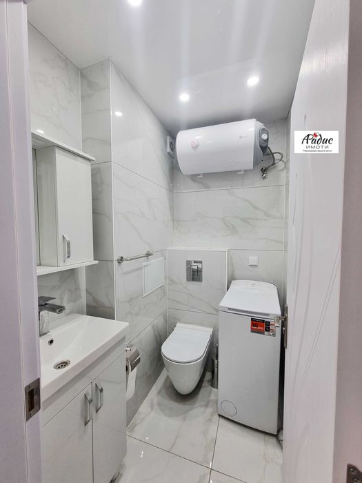 Дава се под наем Тристаен апартамент в Стара Загора, Център - 88 кв.м за 510 € - Снимка #11