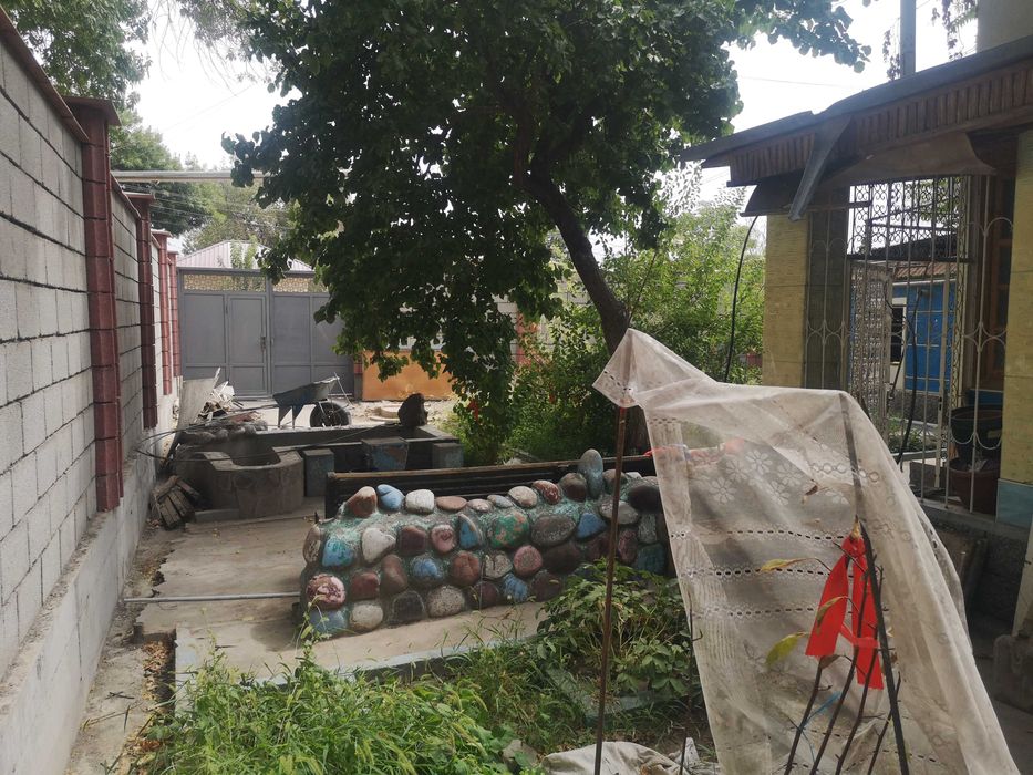 3.8 сотки Квартира с ДВОРОМ (ЕСТЬ КАДАСТР) 2/1/2 Яшнабадский район