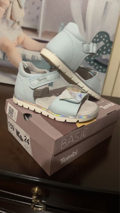 Сандалики для девочек