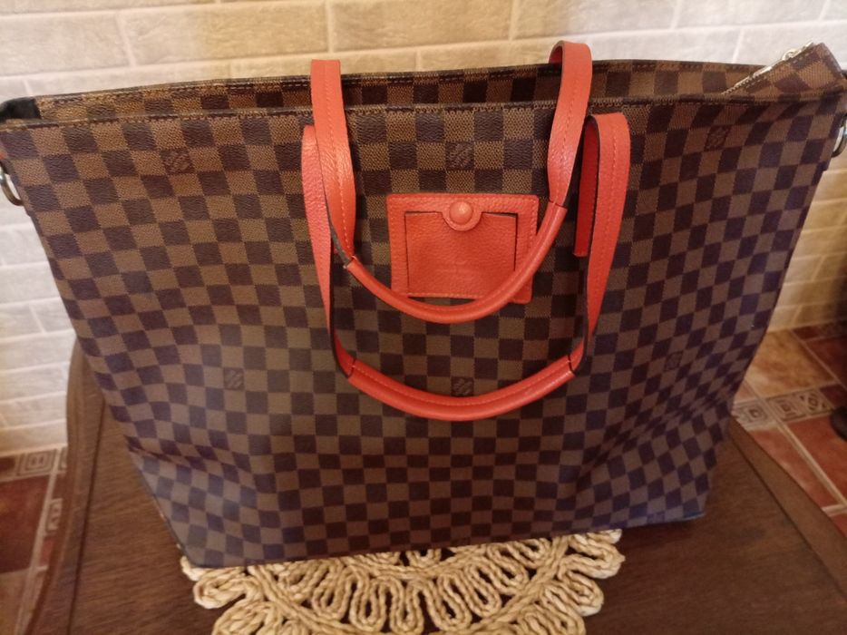 Geanta Louis Vuitton