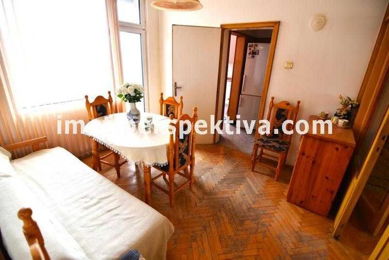 реф.17916 Четири отделни стаи, отлична локация-Камела!