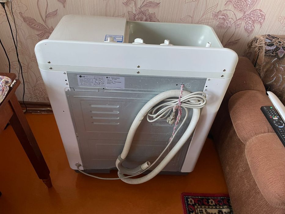 Продам стиральную машинку