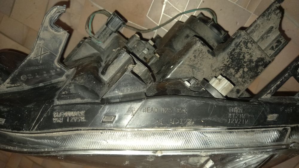 Фара оригинал Ниссан Х-трейл т31