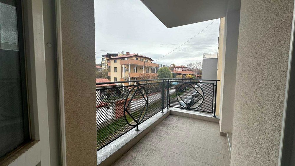 Продава се Тристаен апартамент в Хисаря - 120 кв.м за 1197 €/кв.м - Снимка #10