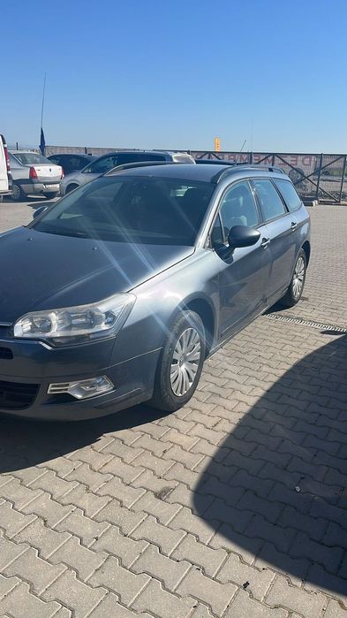 Dezmembram Citroen C5 1.8 benzina din 2010