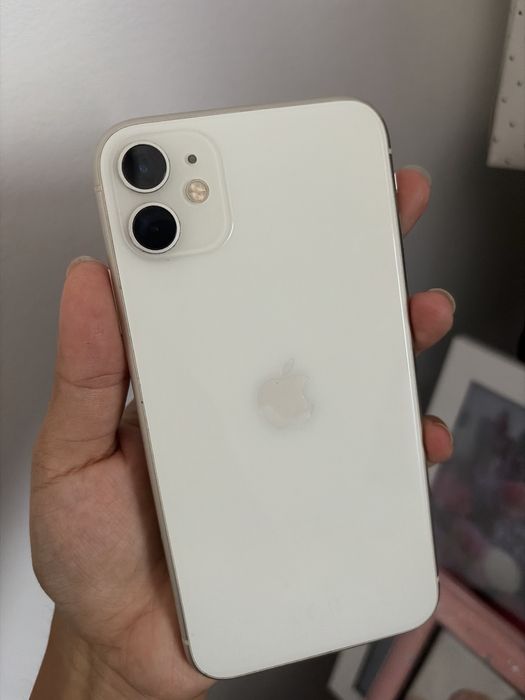 Айфон 11   iPhone 11