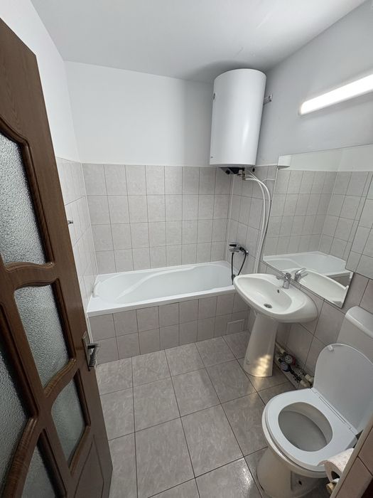 Inchiriez Apartament 2 camere Tomis1
