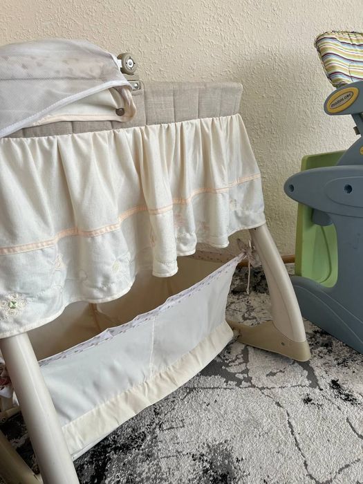 Детская люлька, стул