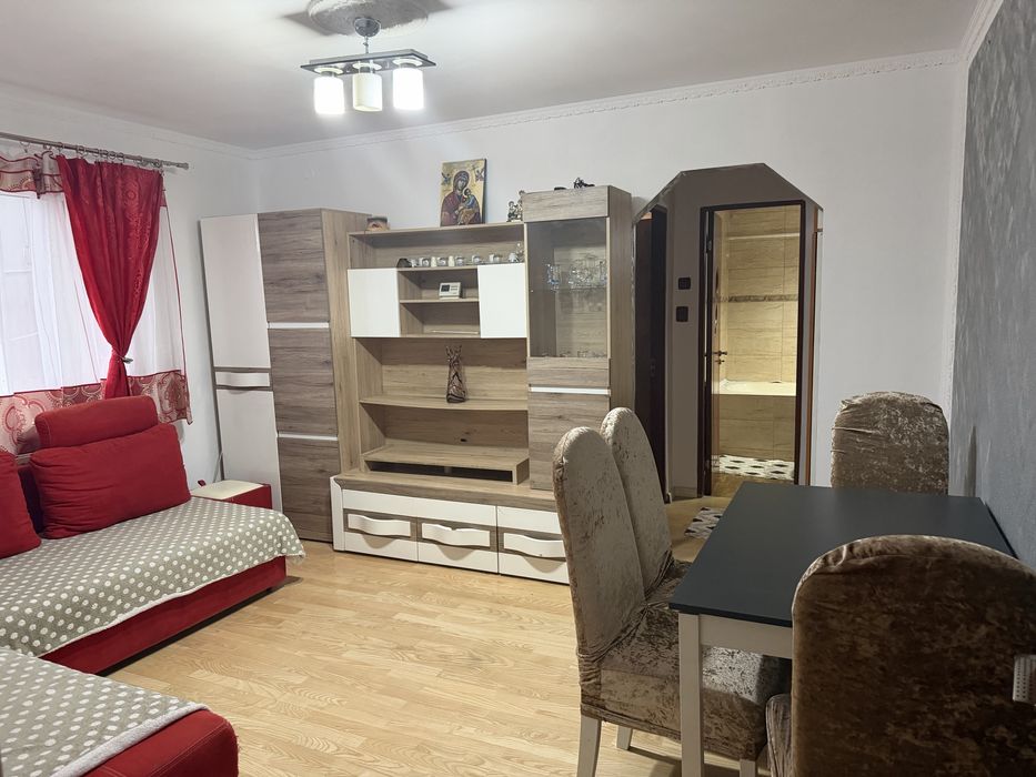 Apartament 2 camere de inchiriat
