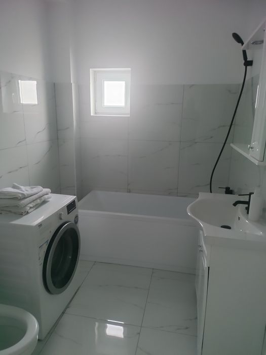 Vând apartamente,zona Uzina de apă!
