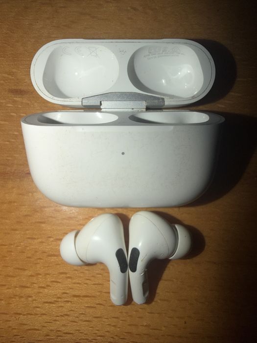 Продам AirPods Pro ориг