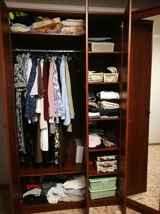 Спальный гарнитур