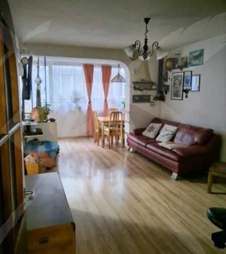 Продава се Многостаен апартамент в Бургас, Възраждане - 113 кв.м за 1549 €/кв.м - Снимка #1