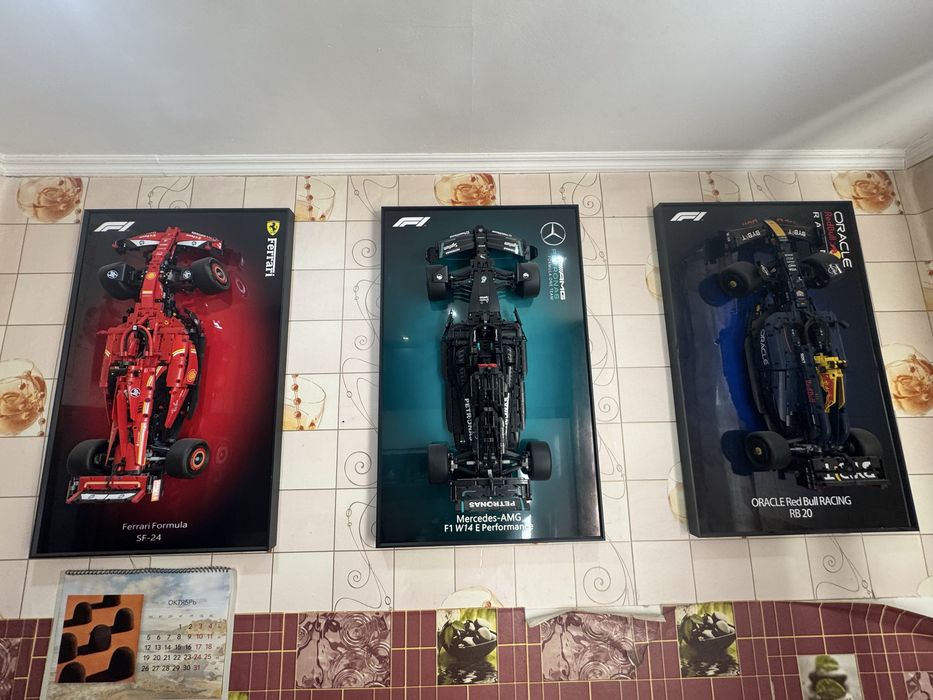 Продам Lego technic 3 штуки с рамками