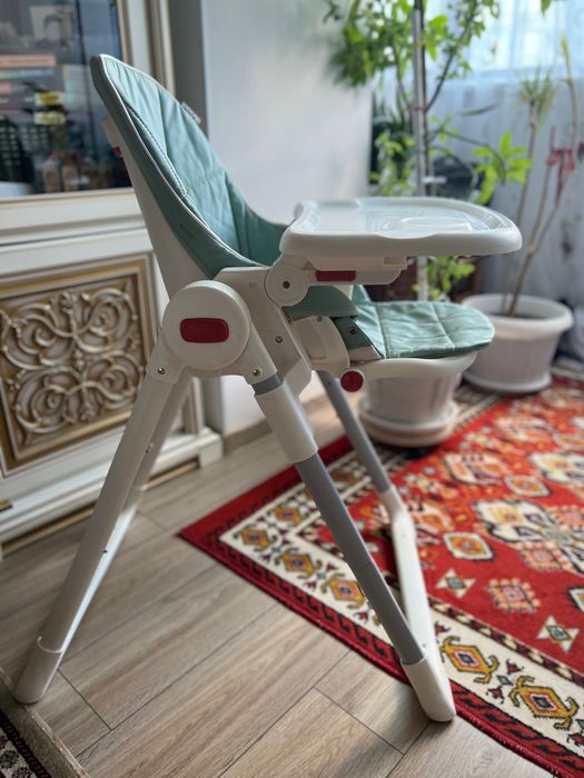 Детский стул для кормления от iLOVI