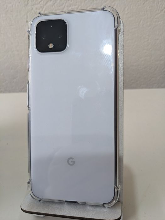 Продам смартфон Google pixel 4 на 128 Гб.