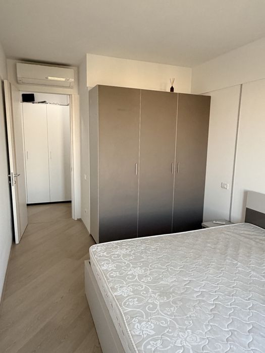 Proprietar vand apartament 3 camere inclusiv parcare subterana -2 Complex Delta City