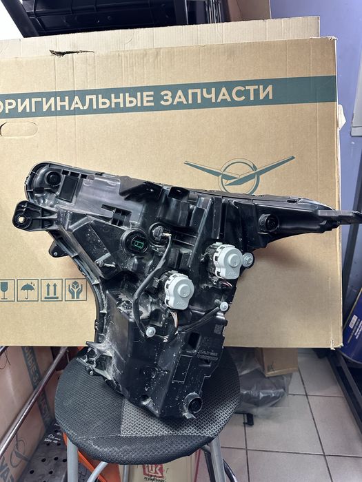 Фара правая GAC GS 8