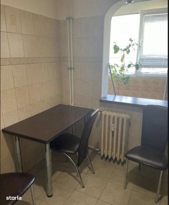 Rahova Petre Ispirescu 3 Camere De Vanzare Centrala  Bloc Reabilitat