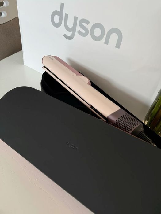 Dyson Airstrait (дайсон)