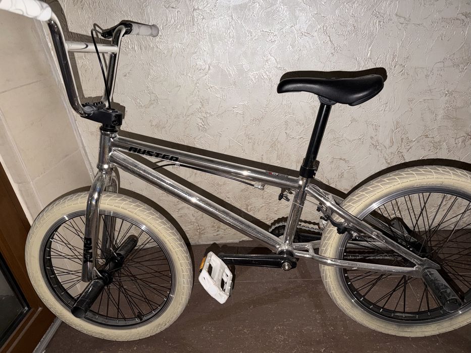 Велосипед BMX 2024 года