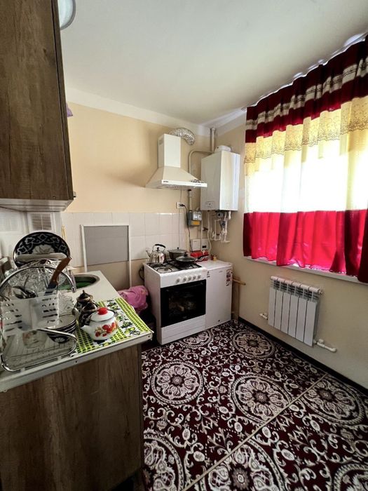 1-хана. Квартира сатылады, 27мкр 1 этаж, 27м.кв