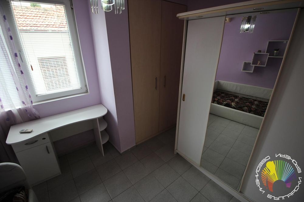 Дава се под наем Двустаен апартамент в Бургас, Възраждане - 72 кв.м за 306 € - Снимка #11