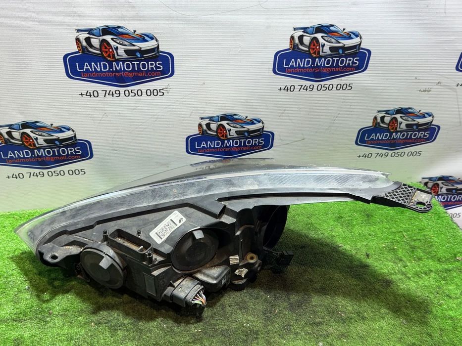 FAR DREAPTA UK FORD FOCUS MK3 2015 1.0 BENZINA COD OEM F1EB-13W029-SB / 2060610 / HATCHBACK 2014-2019