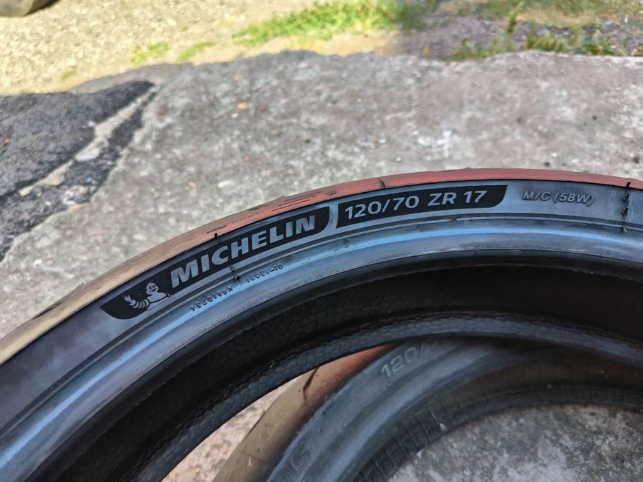 Michelin Road 6  120/70/17