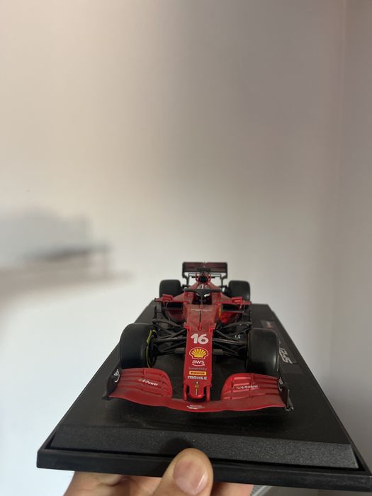 Macheta Oficiala Ferrari SF21 - cumparata de la fabrica Ferrari.