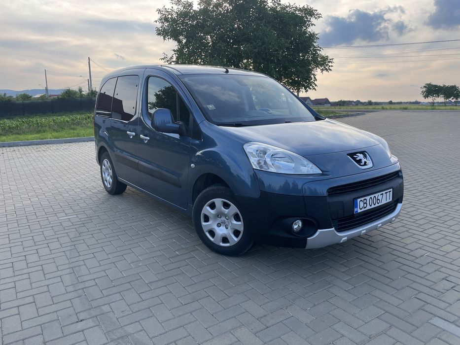 PEUGEOT Partner 0 — imagine 3