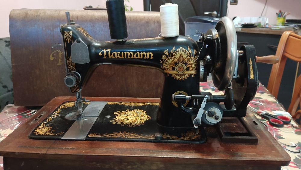 Шевна машина Naumann