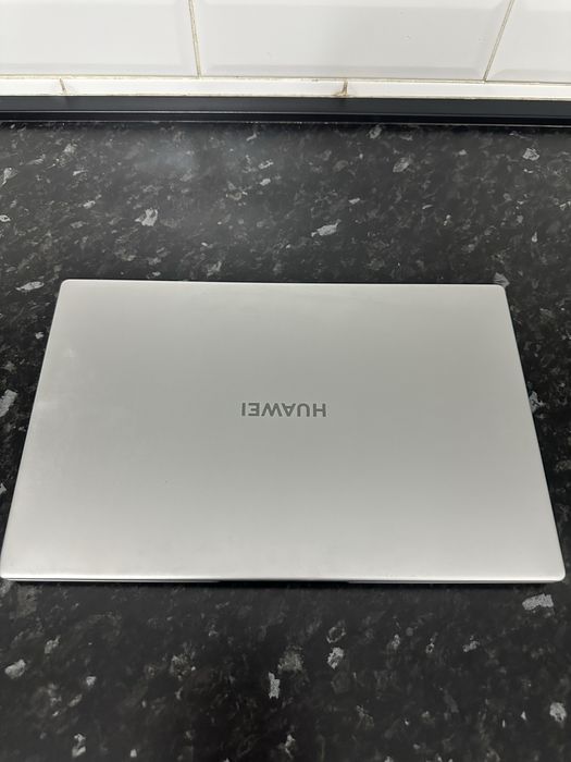 Продам Ноутбук Huawei