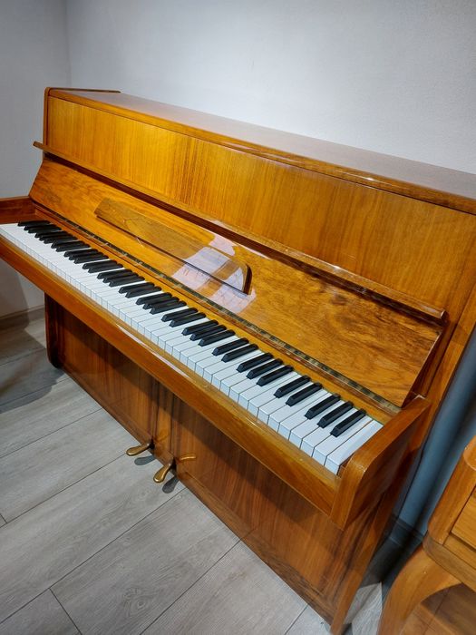 Piane și pianine Grand Piano SRL (transport gratuit în toată țara, gar