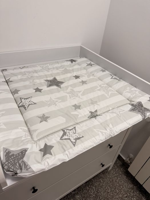 Suport masa schimbat bebe pentru comoda Hemnes Ikea