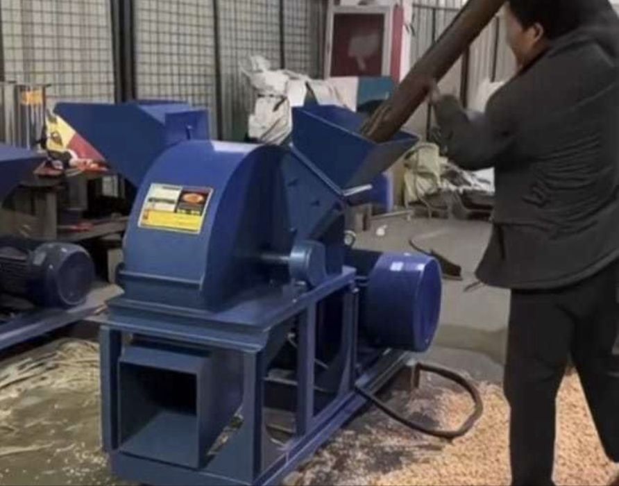 Дробилка для древесины, для производства щепы