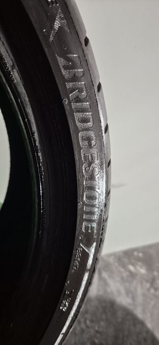 245 35 19 O bucată bridgestone vară